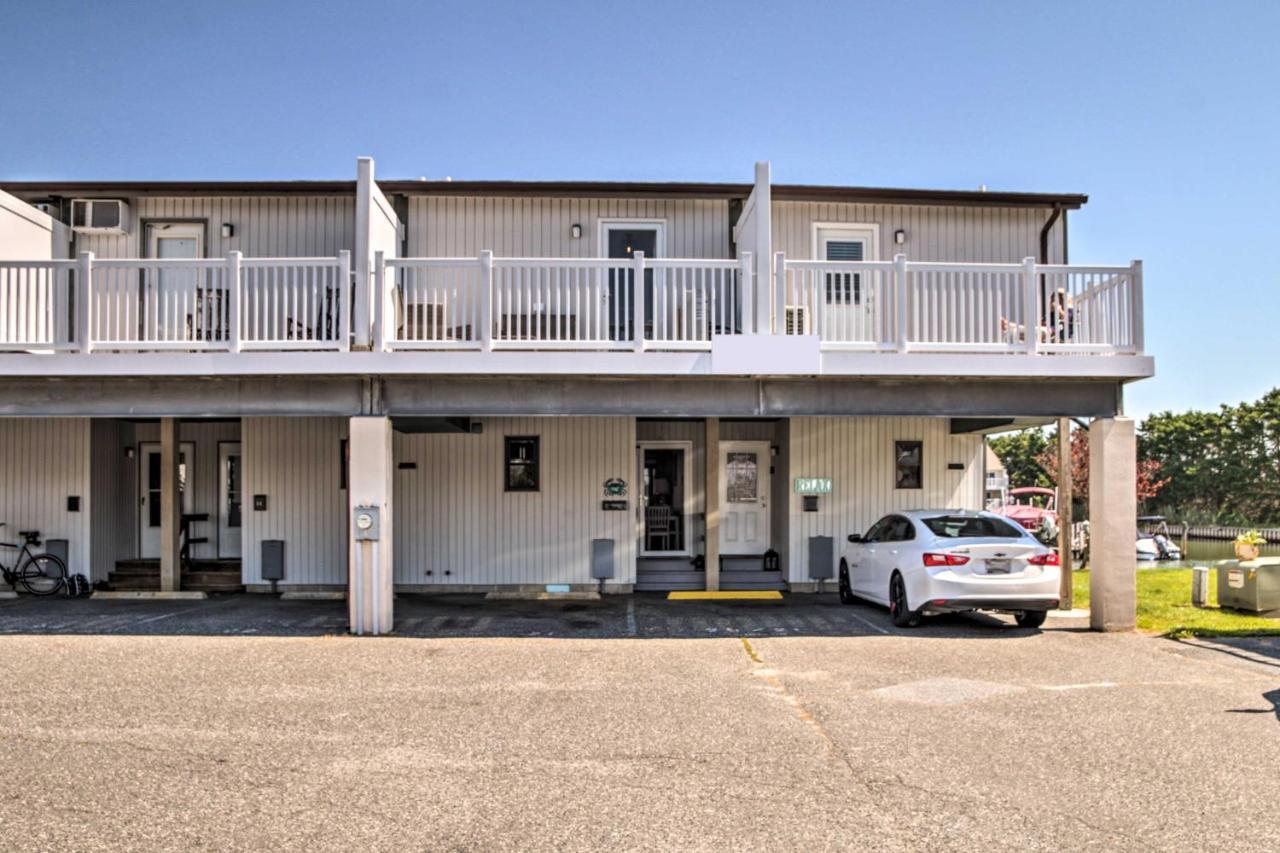 Airy Ocean City Condo On Canal Front With Deck! Exterior foto