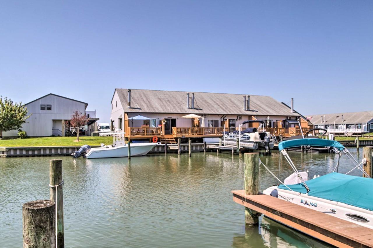 Airy Ocean City Condo On Canal Front With Deck! Exterior foto