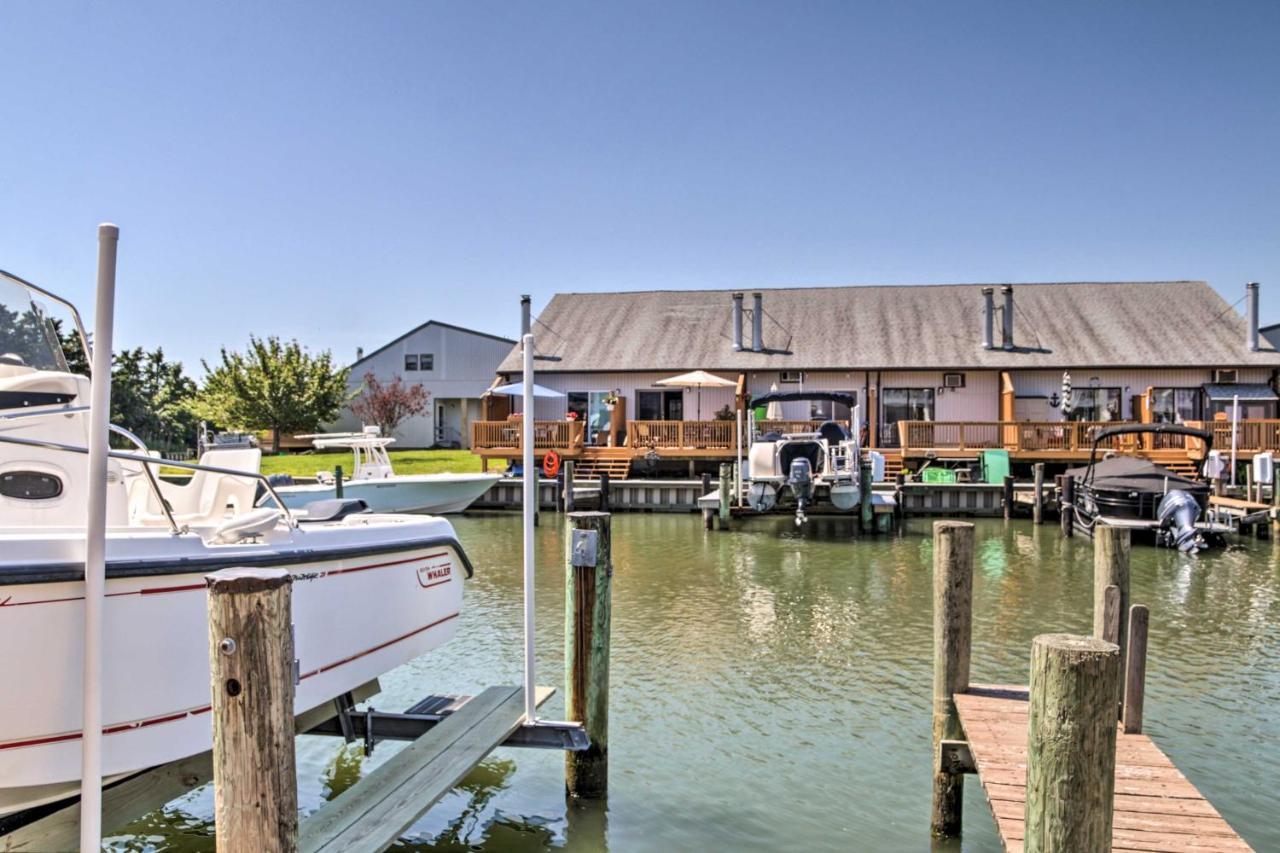 Airy Ocean City Condo On Canal Front With Deck! Exterior foto